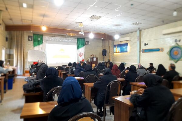 جلسه هم‌اندیشی و توانمدسازی مشاوران مدارس ناحیه یک شهرری