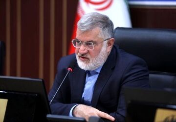 تاکید استاندار تهران بر حضور حداقل ۳۰ درصد از کارکنان دستگاه‌های اجرایی در ادارات