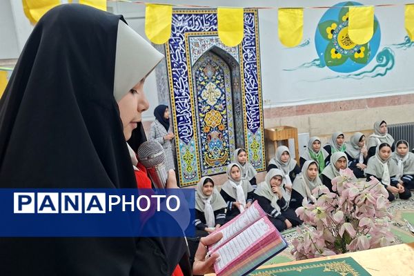 شوق انتظار دیدار منجی عالم بشریت در قلب‌های دانش‌آموزان زینبیه۲