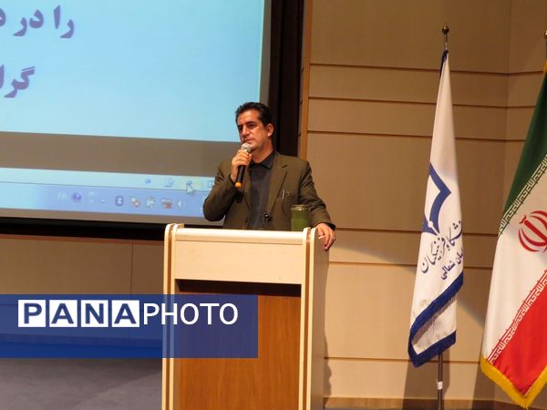 دیدار مشاور وزیر در امور زنان با دانشجویان دانشگاه فرهنگیان 