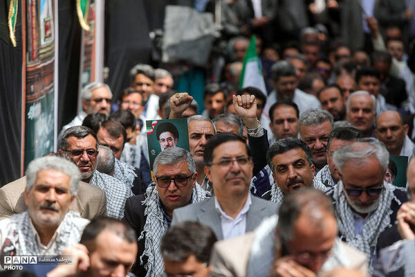 بیعت معلمان با رهبر معظم انقلاب