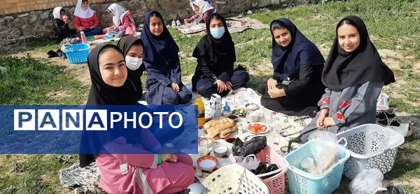 برنامه صبحانه سلام در مدرسه شهید معتمدی گز کوه