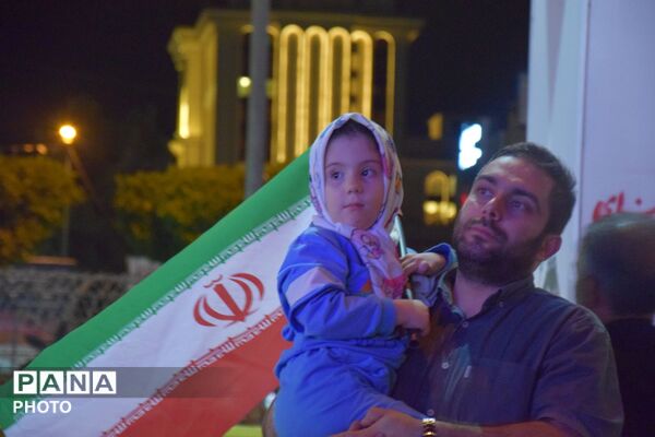 زیباترین تصویر از شب‌های همبستگی مردم کرج 