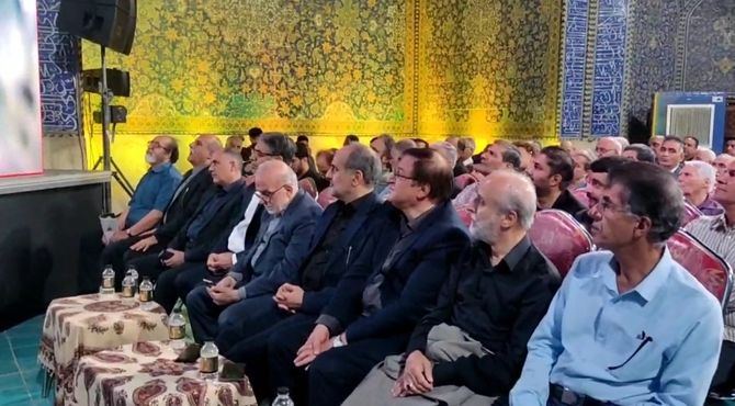 بزرگداشت استاد محمود فرشچیان در مدرسه علمیه امام صادق (ع)