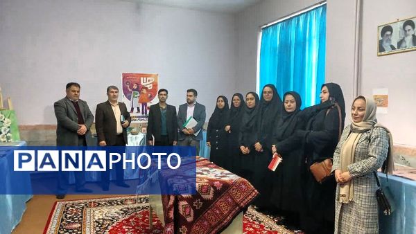 برگزاری نمایشگاه هفته هنرهای مدرسه (ماها) در آموزشگاه نمونه دولتی فدک فاروج