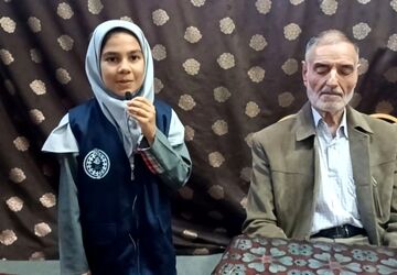 گاهی تاریخ، در کتاب‌ها نیست،در صدای مردانی‌ست که روزهای بزرگ را با چشم دیده‌اند و با دل زندگی کرده اند