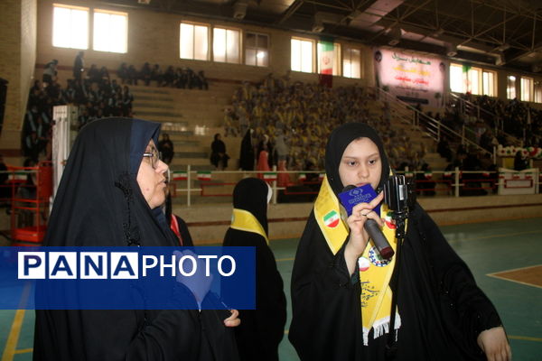 همایش استانی «یاوران انقلاب - پیشتازان مقاومت» در کنگان