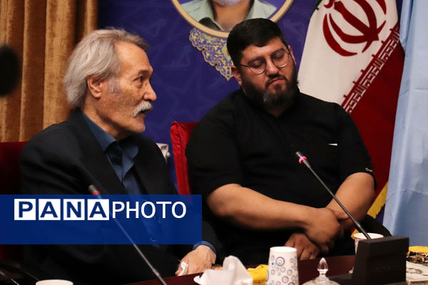 نشست خبری روز عکاس در تبریز