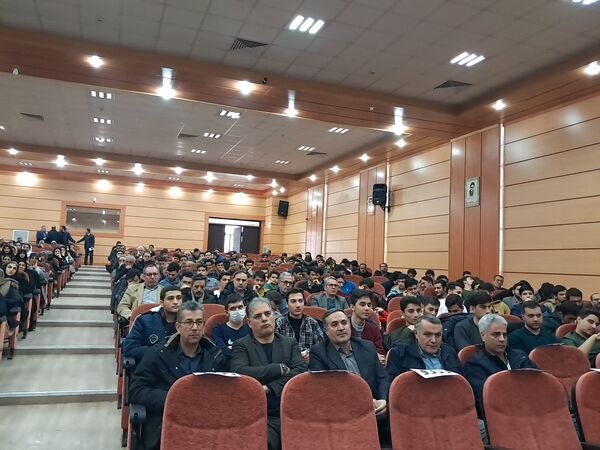 آیین تجلیل از رتبه‌ برتر‌های ناحیه۲
