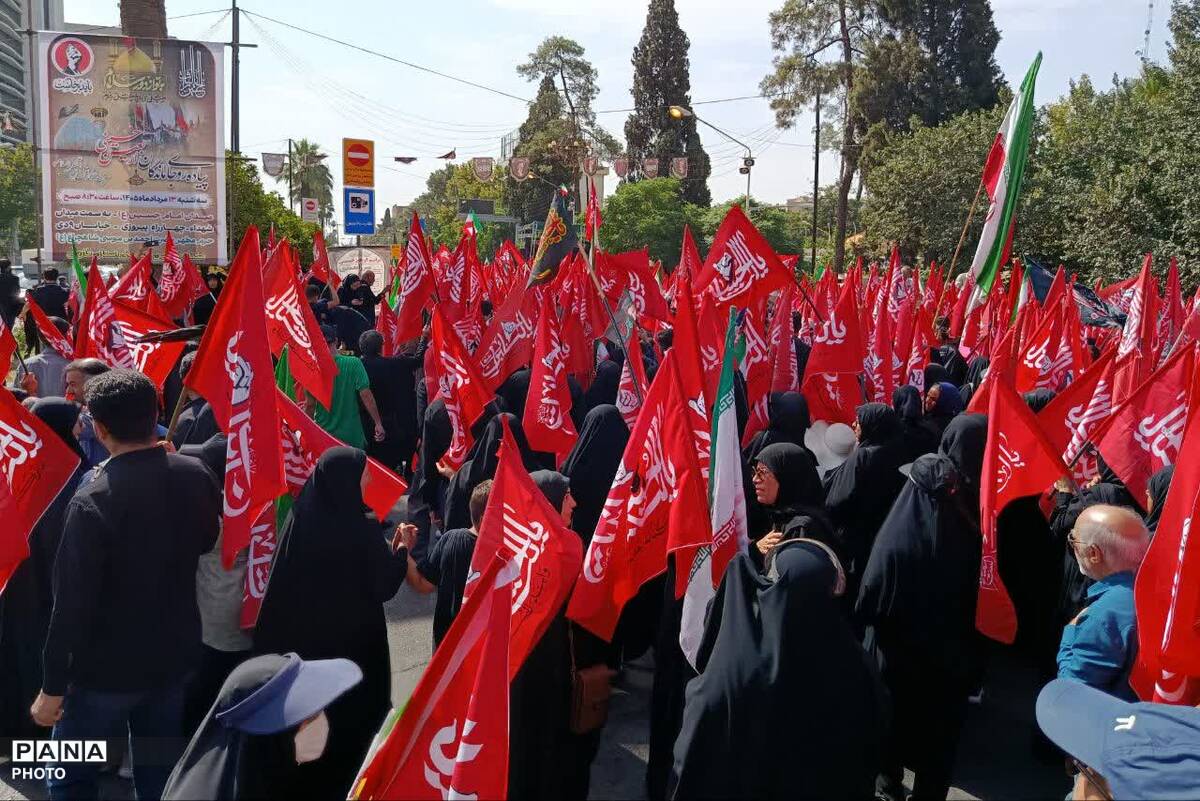 راهپیمایی جاماندگان اربعین در سمنان