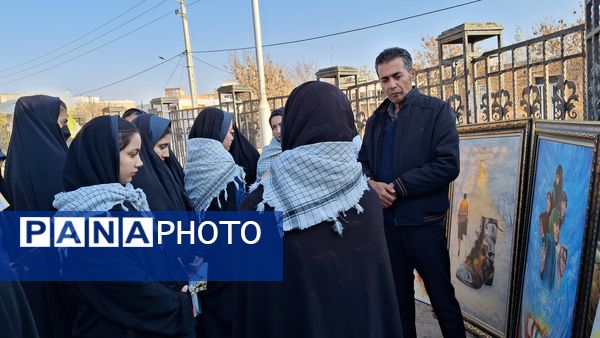 بازدید دانش‌آموزان دبیرستان فضیلت از موزه فاروج