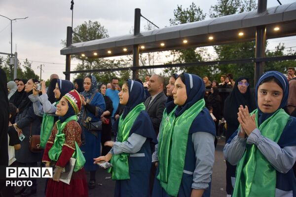 حال و هوای غدیری در جشن کیلومتری کرج