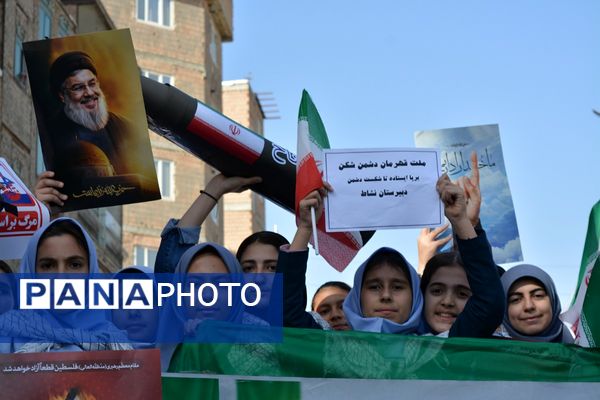 تجلی اقتدار مردم بهارستان در راهپیمایی ۱۳ آبان