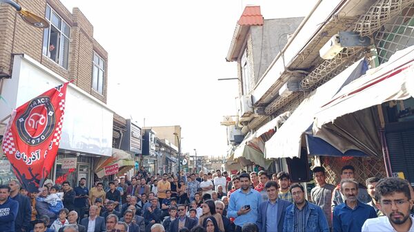 ملکان در پرتو هنر و معنویت؛ جشن میلاد امام رضا (ع) در بازار نوسازی شده