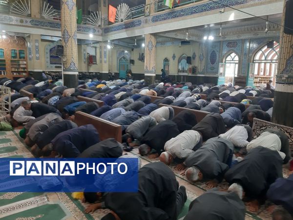 نماز عبادی سیاسی جمعه با حضور پرشور عموم مردم شهرستان ورامین