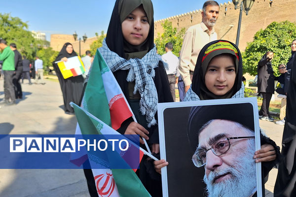 ۱۳ آبان در شیراز ؛ تجلی شور انقلابی نسل امروز