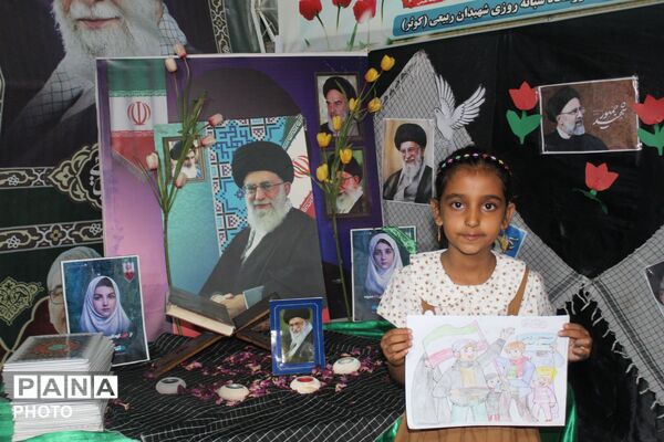 موکب های شهرستان فاروج در حال خدمت رسانی به زائران به رهبر انقلاب 