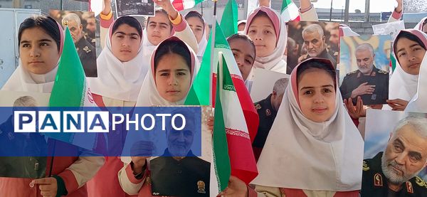 پنجمین سالگرد شهادت سردار دلها در دبستان سمیه