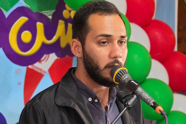 صدای طنین انداز زنگ انقلاب همراه با جشن ایرانمون در دبستان کوثر جوادآباد