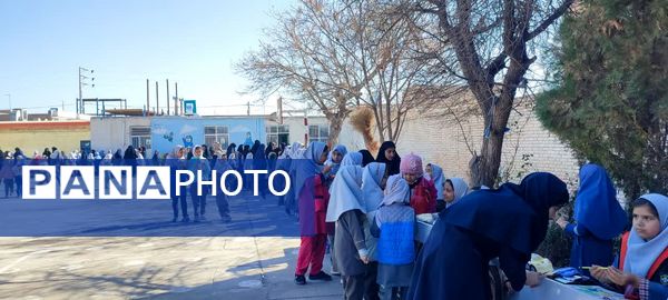  بازارچه مدرسه شهید نجفی فدافن کاشمر