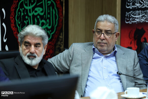 نشست مشترک وزیر آموزش و پرورش با اعضای کمیسیون آموزش، تحقیقات و فناوری مجلس شورای اسلامی
