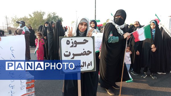 تجمع بسیجیان در بندرعباس