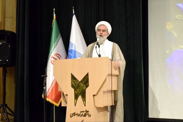 جشن بزرگ ازدواج دانشجویی در دانشگاه آزاد اسلامی واحد کرج