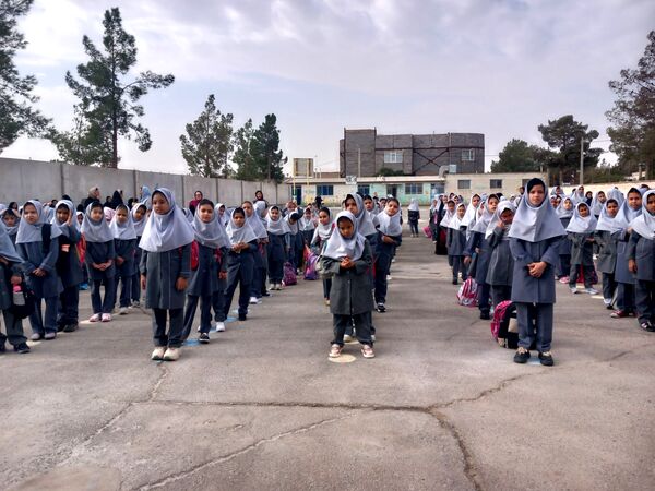مراسم آغاز سال تحصیلی جدید در دبستان توحید 