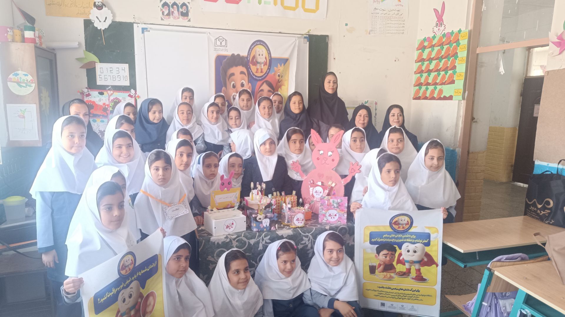 پویش مسواک خشک در مدرسه ضحی ۱ شهرستان شیروان