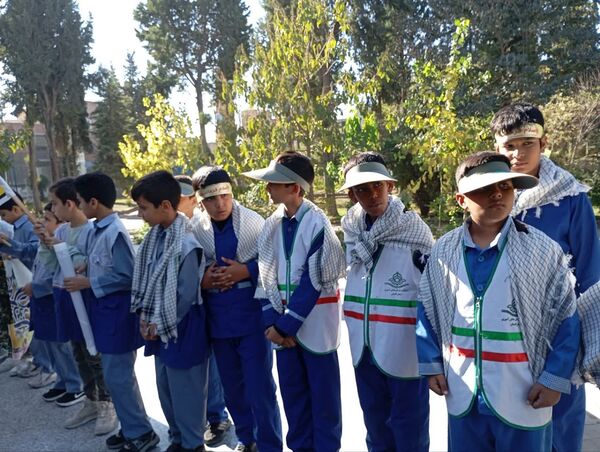 نواخته شدن زنگ استکبارستیزی در گالیکش