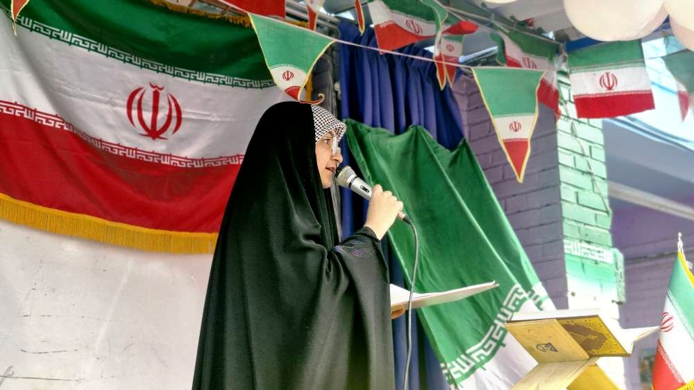 سالروز پیروزی انقلاب اسلامی در دبستان حافظ یک