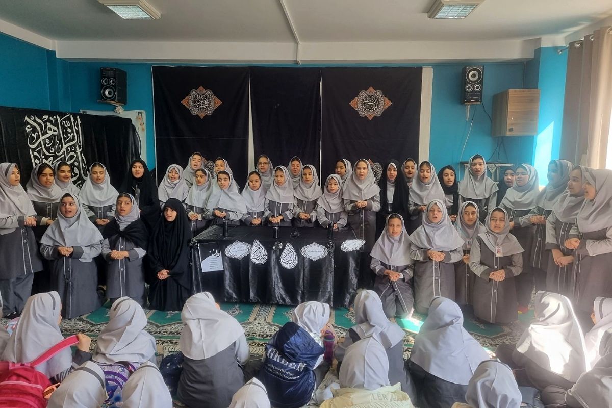 مراسم سوگواری وفات حضرت ام البنین (س) در مدارس ناحیه دو شهرری 