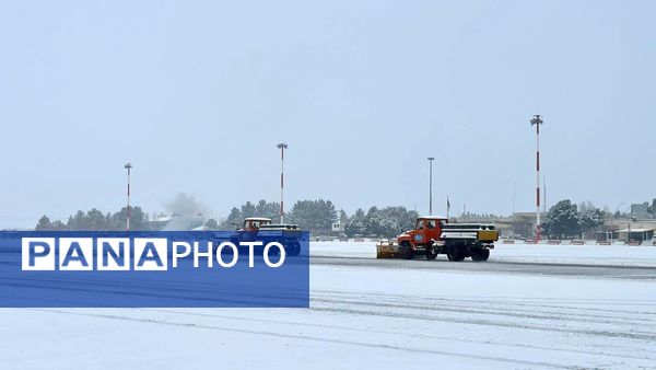 وضعیت فرودگاه بین الملی شهید هاشمی‌نژاد در روزهای برفی مشهد