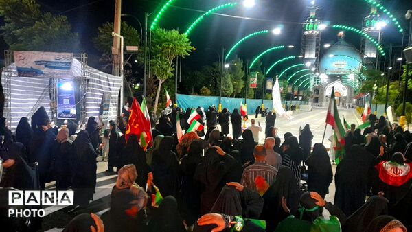  پویش «دختران جان‌فدا» با حضور جمعی از دانش‌آموزان و نوجوانان دختر کرجی