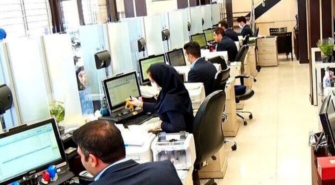 اضافه‌کاری به حضور کارکنان ادارات بعداز ساعت ۱۳ تعلق نمی‌گیرد
