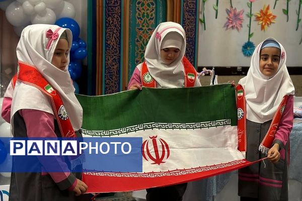 افتتاحیه طرح «سفیران سلامت» در دبستان الهام حاجیان ناحیه دو شهرری 