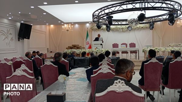 جلسه هماهنگی فرآیند ارزیابی و پایش جامع عملکرد مدارس مقطع متوسطه شهرستان کاشمر 