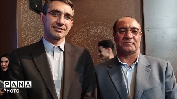 گردهمایی فرهنگیان با حضور نایب رئیس مجلس شورای اسلامی در شهرستان خرم‌آباد