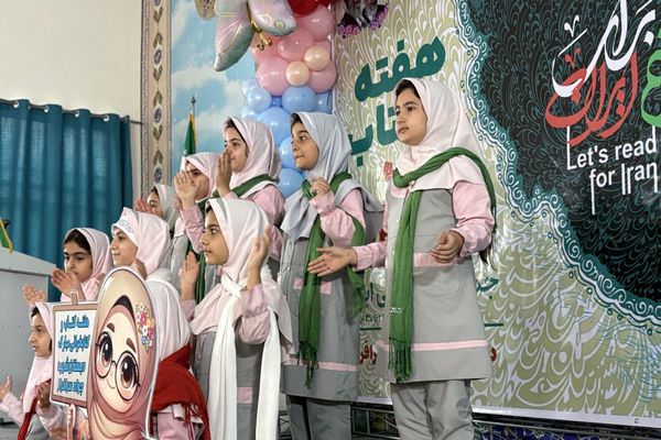 نسیم دانایی در مدرسه شهید سرافراز اسلامشهر وزیدن گرفت