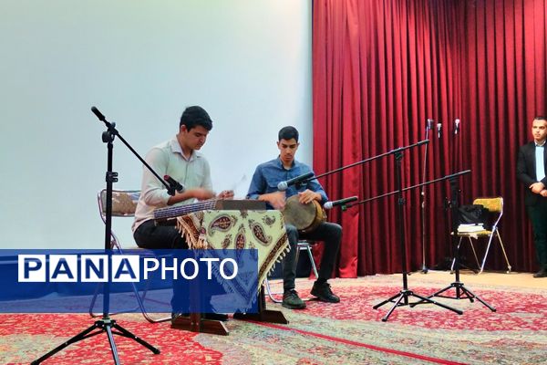 اختتامیه بیست و یکمین دوره مسابقات ملی ادبی تا سیمرغ در نیشابور