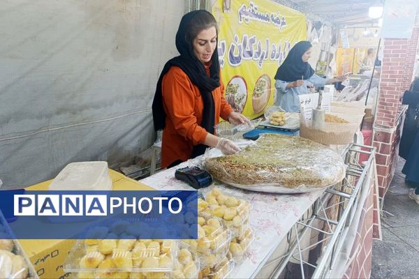  همدان، رمزگشایی هنر و سوغات کنار باباطاهر
