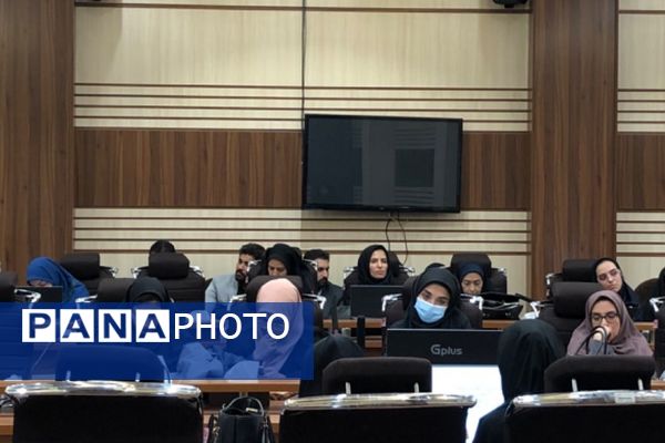 کارگاه آموزشی با موضوع جهاد تبیین در ناحیه دو شهرری 