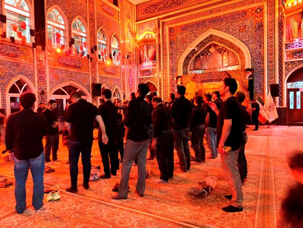 برگزاری مراسم عزاداری شب عاشورا در تکیه ابوالفضلی نیشابور 
