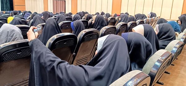 مدرسه انقلاب، پلی برای رسیدن به آگاهی 