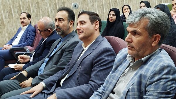 همایش گرامیداشت هفته محیط‌زیست در البرز 