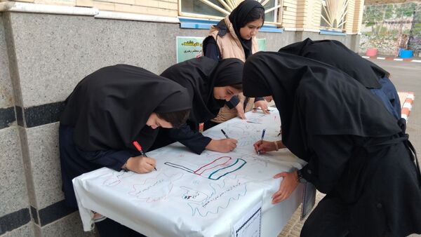 جشن جوانه‌ها در مدرسه دخترانه شهید رجایی اهر
