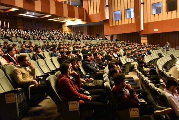 آیین گرامیداشت روز دانشجو برای دانشجو معلمان استان چهارمحال وبختیاری
