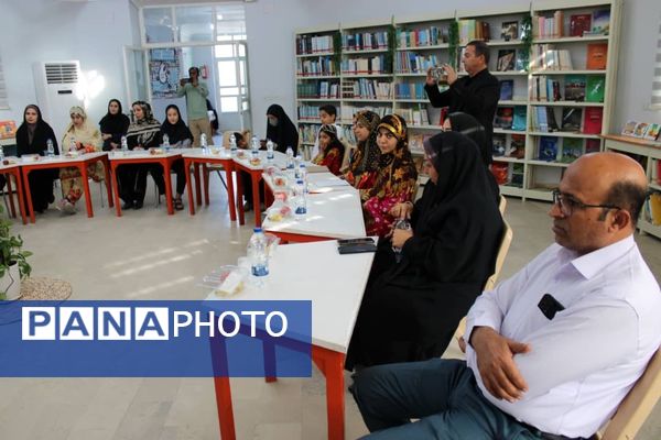 حضور مسئولان کانون پرورش فکری کشور در جاسک و نوید اجرای تماشاخانه سیار