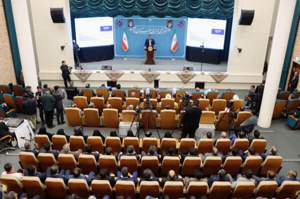 سفر یک روزه وزیر کشور به یزد