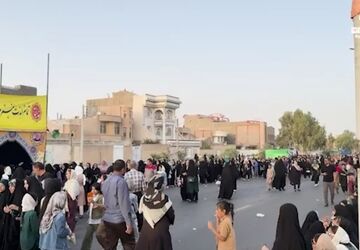 مردم زاهدان با شرکت در مهمانی ۳ کیلومتری غدیر، حماسه‌ای ضد استکباری آفریدند